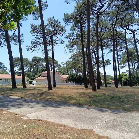 Familiale Bord De Pour 6 A 10 Personnes Сasa de vacaciones Biscarrosse
